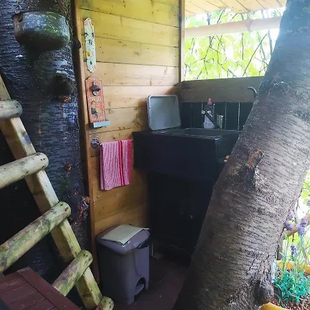 Lüks kamp alanı Cerise Dans L'arbre Etapeboisee